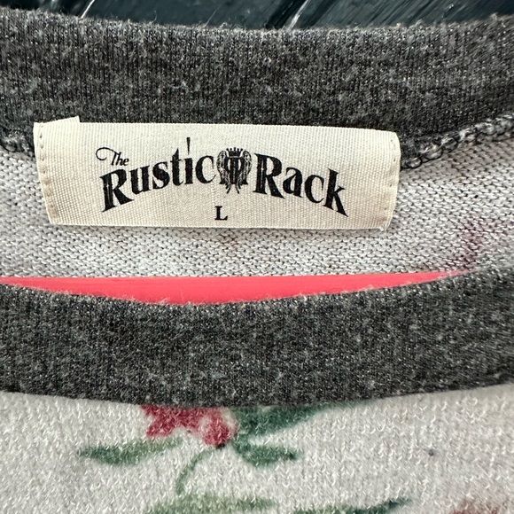 Rustic Rack Long sleeve floral tee - Picture 1 of 2